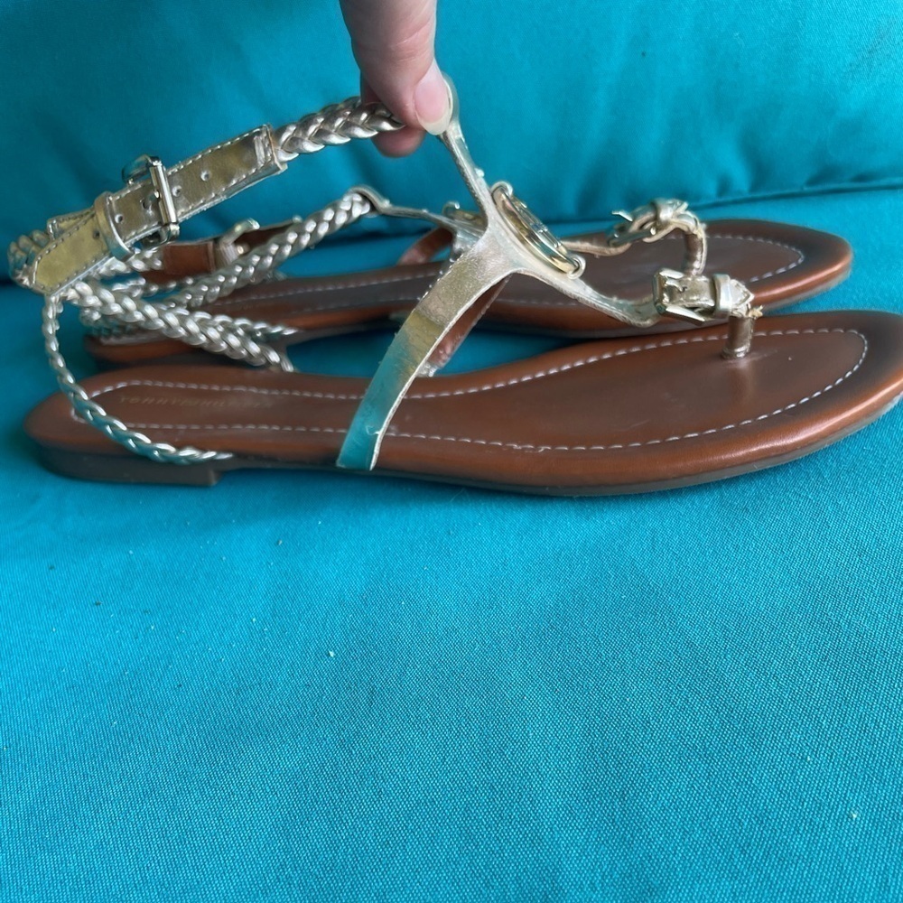 Women’s Tommy Hilfiger strappy sandals size 9.5 - Picture 2 of 4